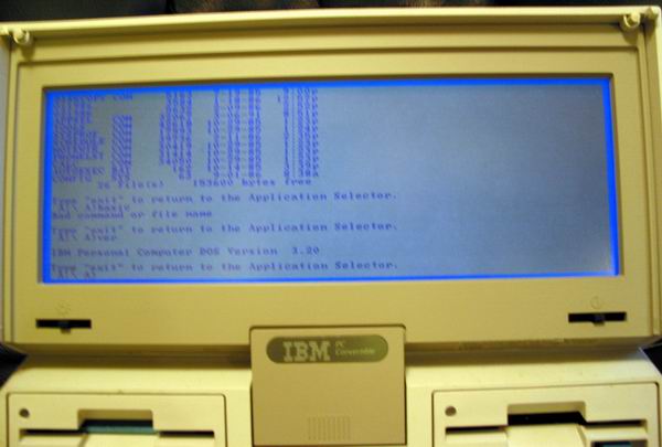 A closeup of the IBM PC Convertible Screen